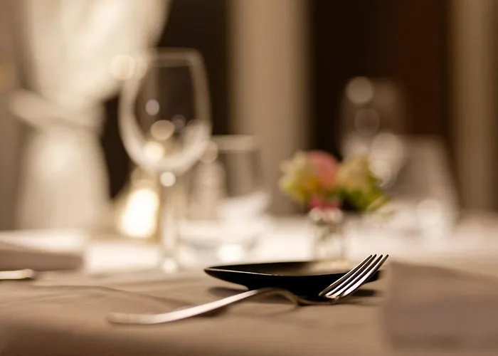 Le Grand Cerf Otel *